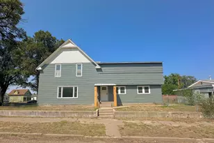 219 W 6th St, La Junta, CO 81050 - Photo 2