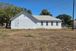 800 S 12th St, Lamar, CO 81052 - Photo 2