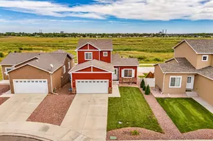 2108 O'Neal Cir, Pueblo, CO 81004 - Photo 2