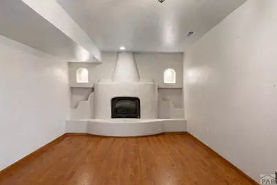 37 Verdosa Dr, Pueblo, CO 81005 - Photo 10