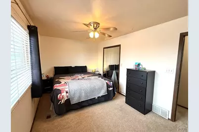 37 Verdosa Dr, Pueblo, CO 81005 - Photo 14