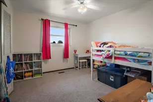 37 Verdosa Dr, Pueblo, CO 81005 - Photo 18