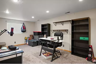 37 Verdosa Dr, Pueblo, CO 81005 - Photo 20