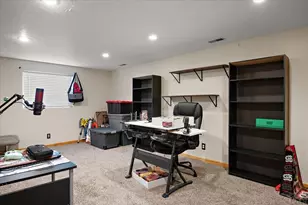 37 Verdosa Dr, Pueblo, CO 81005 - Photo 20