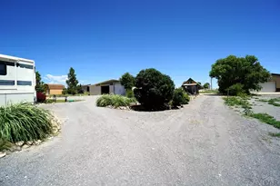 461 E Fredonia Dr, Pueblo, CO 81007 - Photo 46