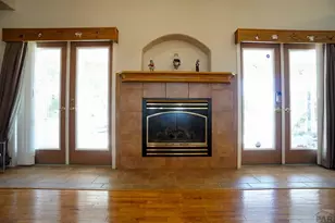 461 E Fredonia Dr, Pueblo, CO 81007 - Photo 10