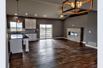 697 E Cabaret Dr, Pueblo West, CO 81007 - Photo 10
