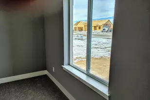 697 E Cabaret Dr, Pueblo West, CO 81007 - Photo 30