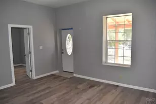 309 Lincoln Ave, La Junta, CO 81050 - Photo 6