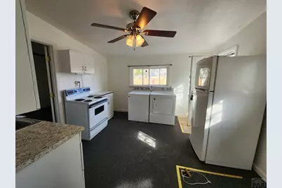 623 E 10th St, Pueblo, CO 81001 - Photo 2