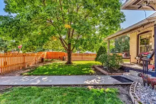 634 E 2nd St, Florence, CO 81226 - Photo 8
