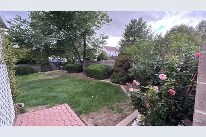 212 Bridle Trail, Pueblo, CO 81005 - Photo 18