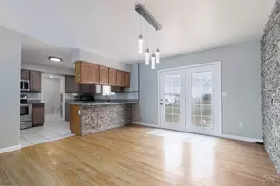 882 N Durango Dr, Pueblo West, CO 81007 - Photo 8