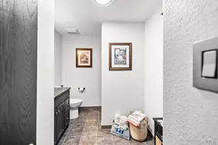 146 Douglas Ln, Pueblo, CO 81001 - Photo 16