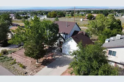 275 W Baldwyn, Pueblo West, CO 81007 - Photo 2