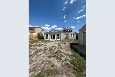 3023 Cascade Ave, Pueblo, CO 81008 - Photo 4