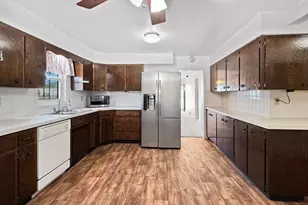 3912 Goodnight Ave, Pueblo, CO 81005 - Photo 14