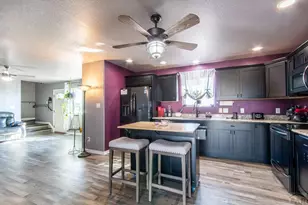 1293 N Sandstone Ln, Pueblo West, CO 81007 - Photo 10