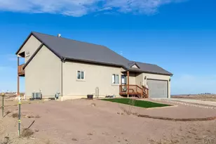 1293 N Sandstone Ln, Pueblo West, CO 81007 - Photo 2