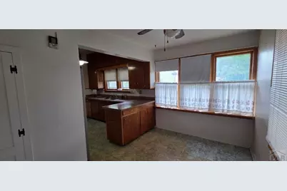 608 S 4th St, Lamar, CO 81052 - Photo 14