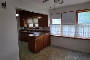 608 S 4th St, Lamar, CO 81052 - Photo 14