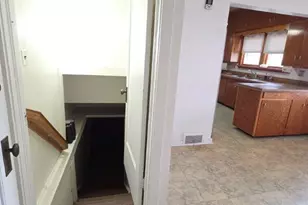 608 S 4th St, Lamar, CO 81052 - Photo 16