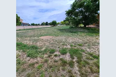 456 S Hahns Peak Ave, Pueblo West, CO 81007 - Photo 2