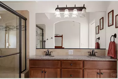 934 Aspencrest Dr, Pueblo, CO 81005 - Photo 16