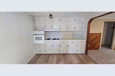 307 W Cedar St, Lamar, CO 81052 - Photo 6