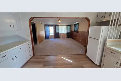 307 W Cedar St, Lamar, CO 81052 - Photo 4