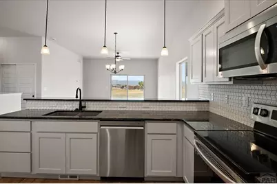 550 E Chaunsey Dr, Pueblo West, CO 81007 - Photo 8