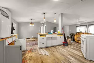 2308 W 14th St, Pueblo, CO 81003 - Photo 4