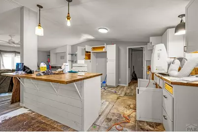 2308 W 14th St, Pueblo, CO 81003 - Photo 2