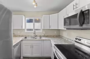 4511 Sunnyhill Dr, Colorado Springs, CO 80916 - Photo 12