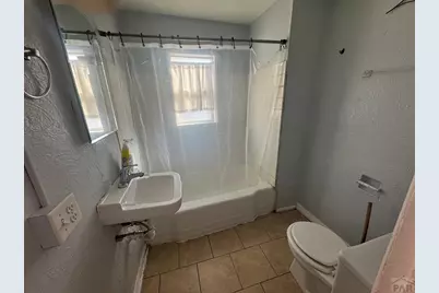 1027 E Abriendo Ave, Pueblo, CO 81004 - Photo 18