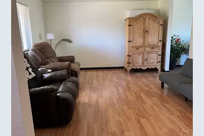 1817 Cimarron Ave, La Junta, CO 81050 - Photo 4