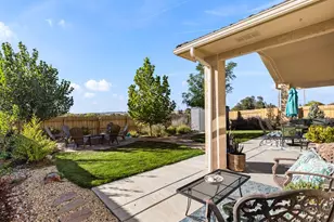 803 Thorncrest Dr, Pueblo, CO 81005 - Photo 36