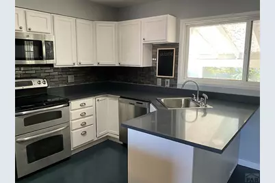 72 Hanson Lane, Pueblo, CO 81001 - Photo 4