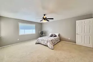 204 Bridle Trail, Pueblo, CO 81005 - Photo 18