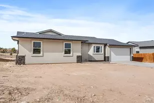 481 S Laporte Dr, Pueblo West, CO 81007 - Photo 2