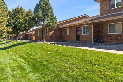 2102 Chatalet Lane #D., Pueblo, CO 81005 - Photo 38