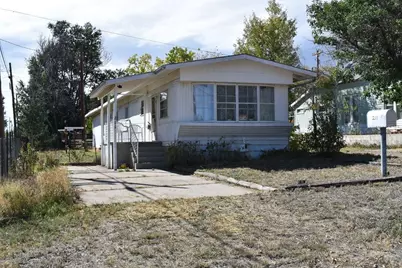 211 S Jackson Ave, Walsenburg, CO 81089 - Photo 2