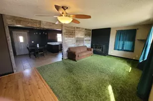 213 S Kansas St, Walsh, CO 81090 - Photo 4