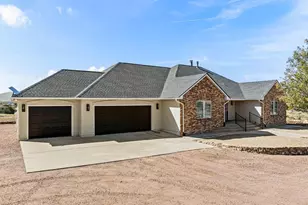 504 S Meredith Dr, Pueblo West, CO 81007 - Photo 2