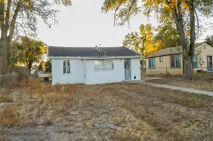 712 Adams Ave, La Junta, CO 81050 - Photo 8