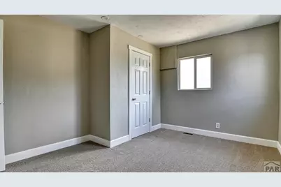 6808 Greenhorn Creek Dr, Pueblo, CO 81004 - Photo 34