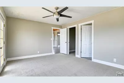 6808 Greenhorn Creek Dr, Pueblo, CO 81004 - Photo 18