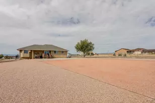 1352 N Blue Lake Ln, Pueblo West, CO 81007 - Photo 12