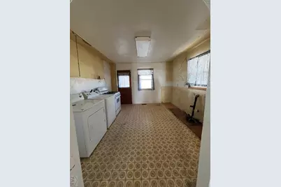 1104 Belmont Ave, Pueblo, CO 81004 - Photo 6