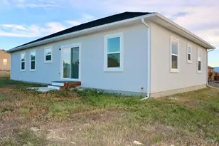 295 W Acorn Dr, Pueblo West, CO 81007 - Photo 30